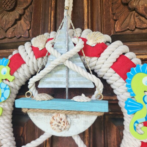 Nautical-Themed Rope Wreath With Seahorse Boat & Starfish Decor - Picture 3 of 6